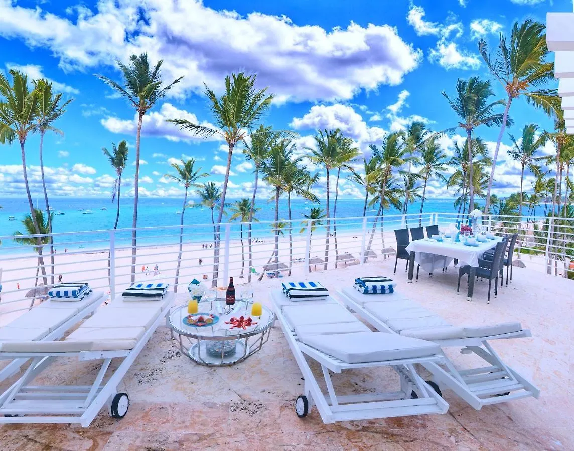 Dream Punta Cana Beachfront Apartment - 4-Bedroom Penthouse With Rooftop Bbq & Ocean Views