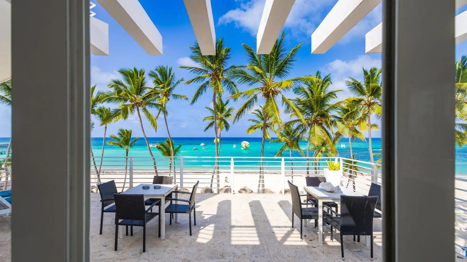 Dream Punta Cana Beachfront Apartment - 4-Bedroom Penthouse With Rooftop Bbq & Ocean Views
