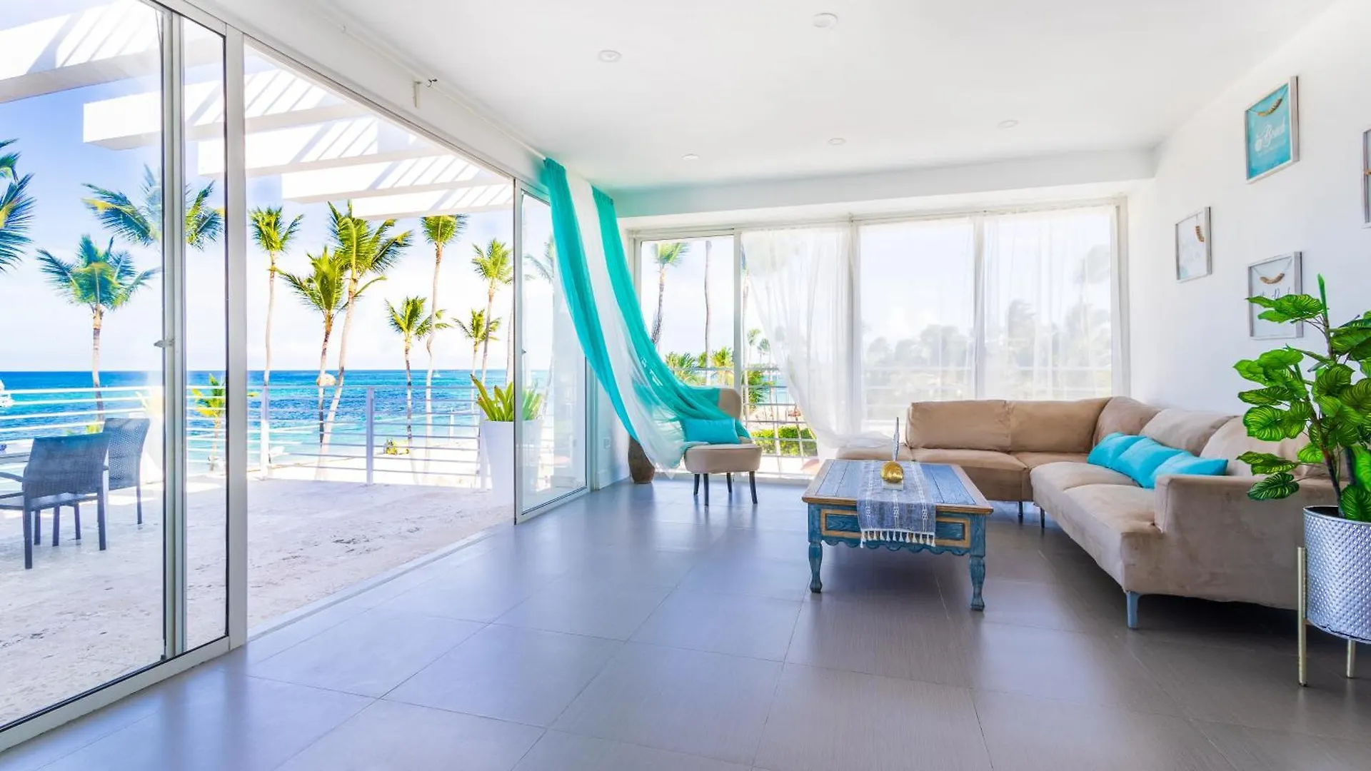 Dream Punta Cana Beachfront Apartment - 4-Bedroom Penthouse With Rooftop Bbq & Ocean Views