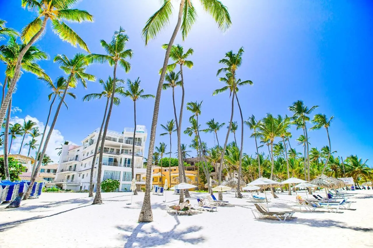 Dream Punta Cana Beachfront Apartment - 4-Bedroom Penthouse With Rooftop Bbq & Ocean Views
