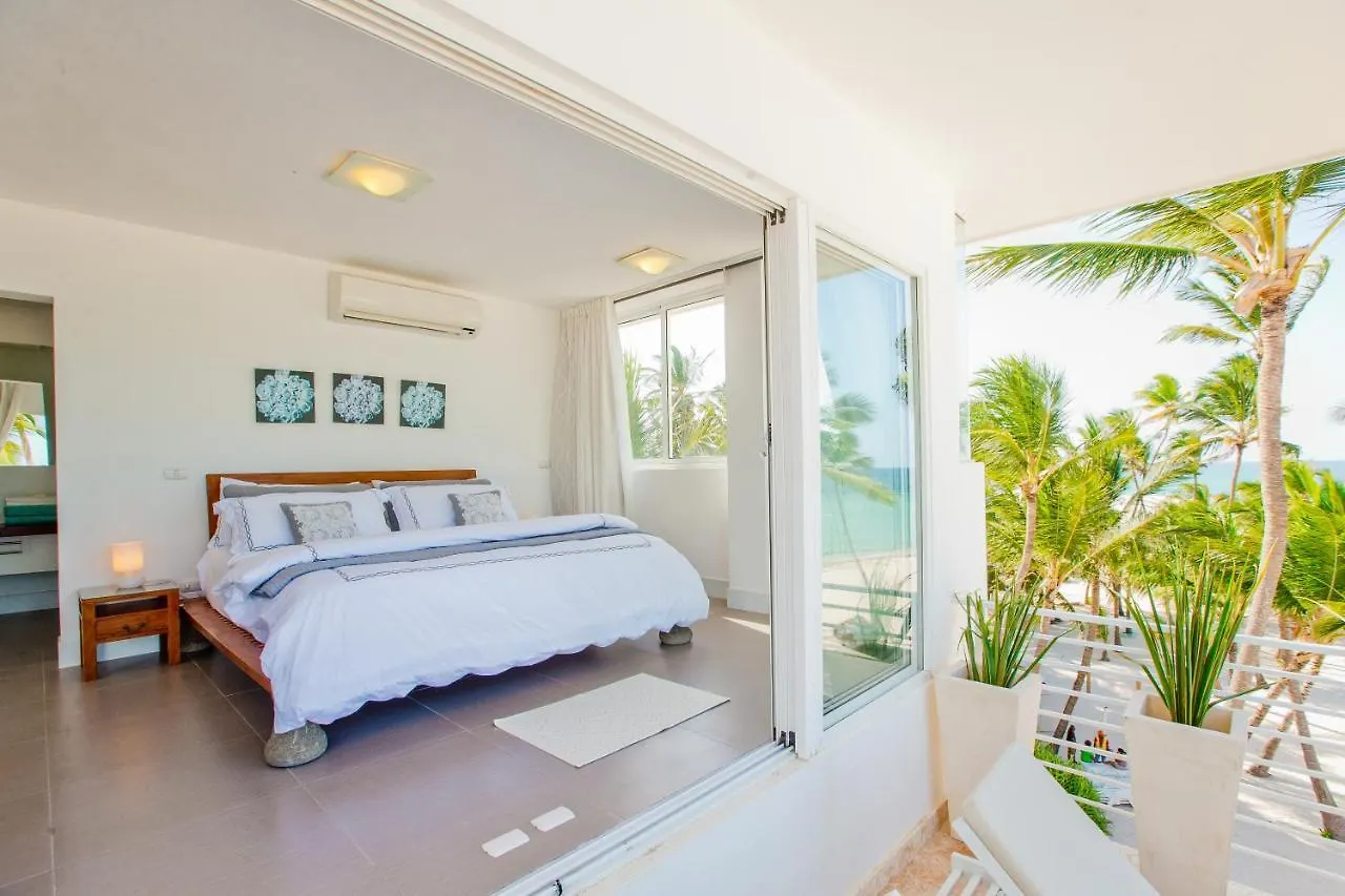 Dream Punta Cana Beachfront Apartment - 4-Bedroom Penthouse With Rooftop Bbq & Ocean Views