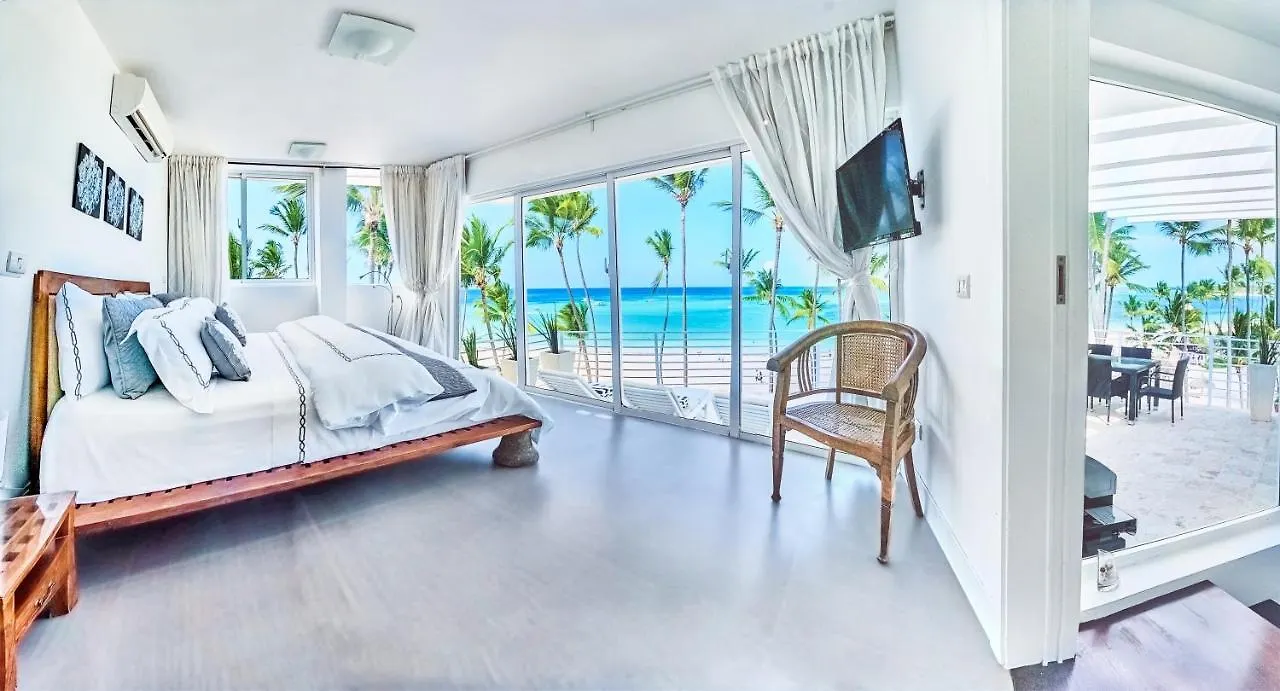 Dream Punta Cana Beachfront Apartment - 4-Bedroom Penthouse With Rooftop Bbq & Ocean Views